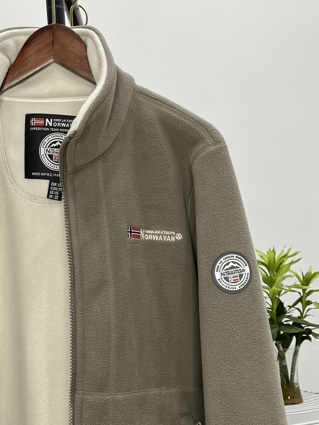 Chaqueta Leo para Hombre – Suave, Cálido y Cómodo