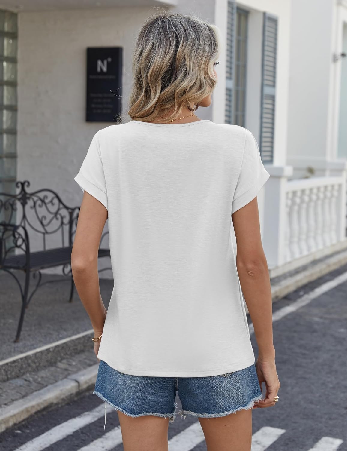 Nora Blusa Encaje Mujer – Manga Corta, Cuello Redondo y Tejido Transpirable
