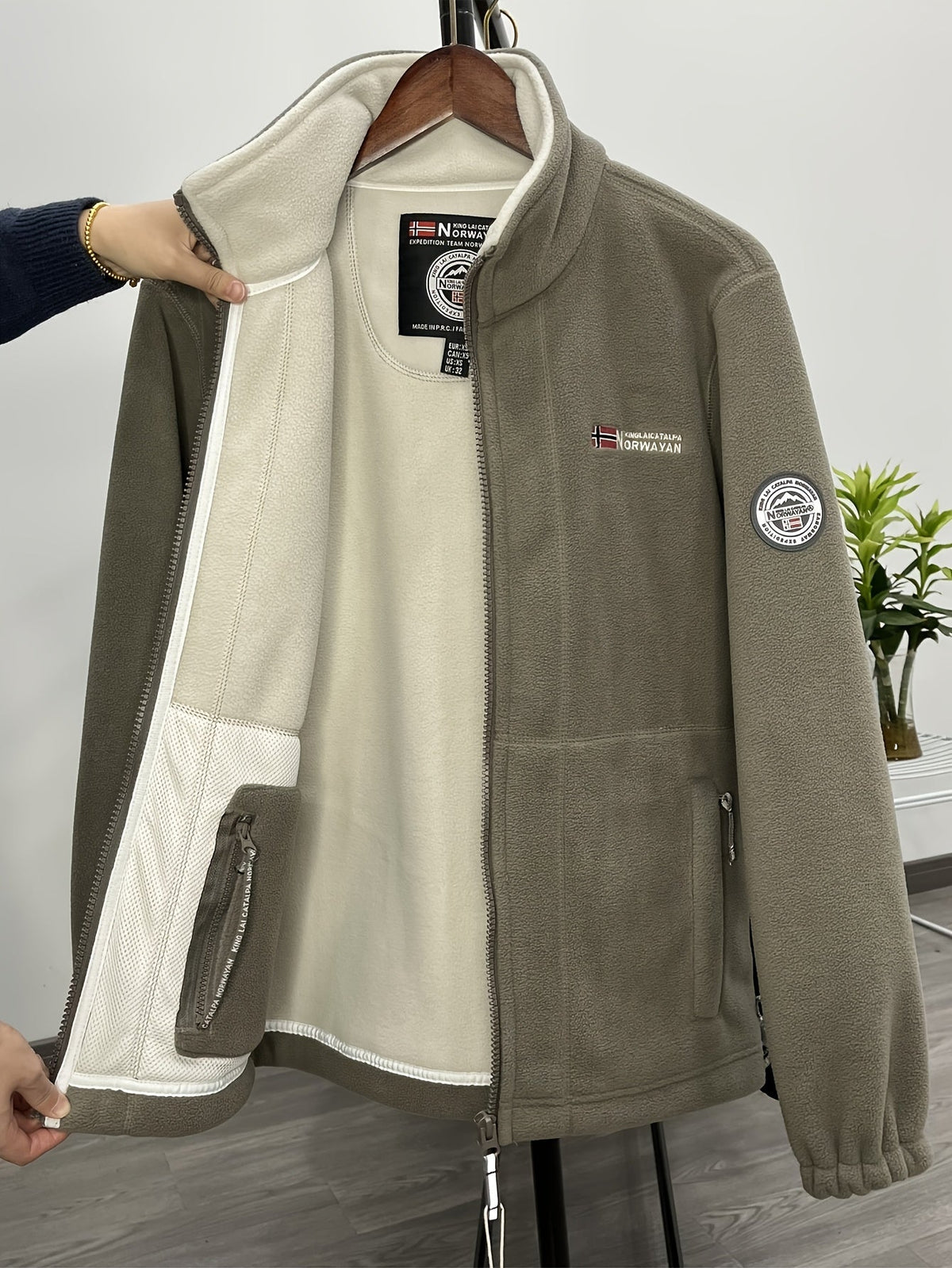 Chaqueta Leo para Hombre – Suave, Cálido y Cómodo