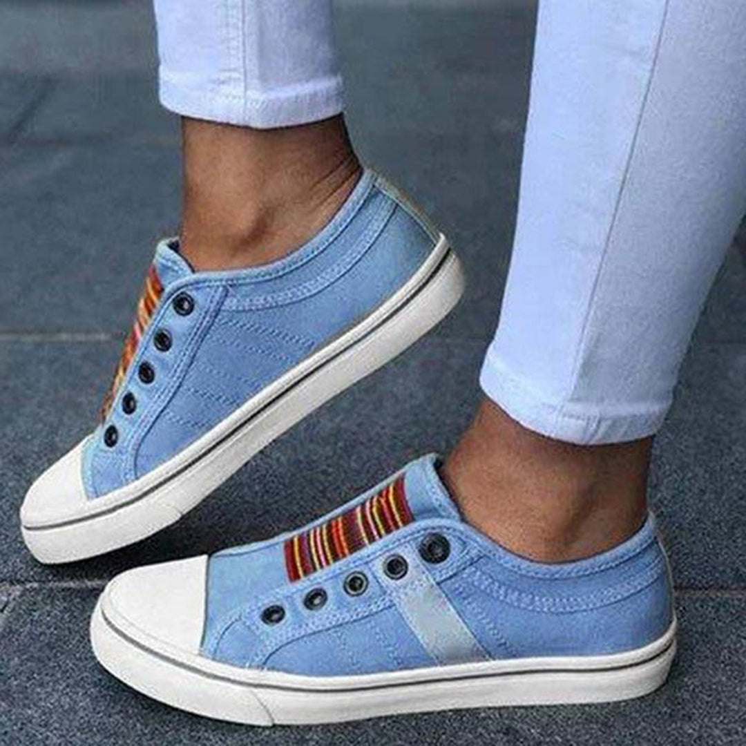 Nerissa baskets slip-on pour femme – sneakers rayées colorées décontractées chic