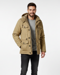 Chaqueta Nadia – Capucha, Cómodo y Corte regular