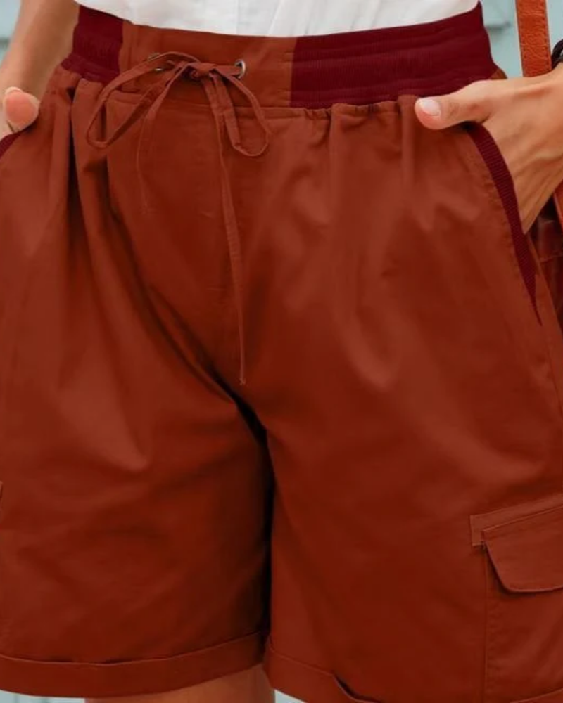 Reese Shorts Cargo Mujer – Cintura Elástica, Bolsillos Prácticos y Corte Relajado