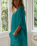 Naomi Vestido Playa Mujer – Rayón Ligero, Cuello en V, Bolsillos y Corte Oversize