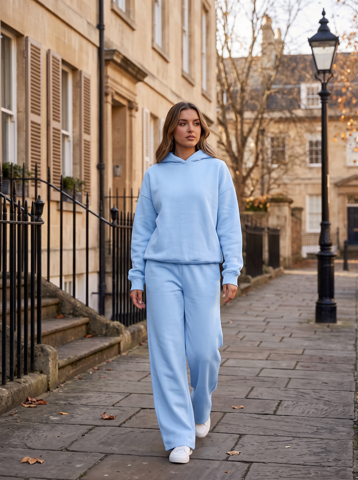 Sudadera con capucha Claudia para Mujer – Capucha, Pierna ancha y Corte holgado