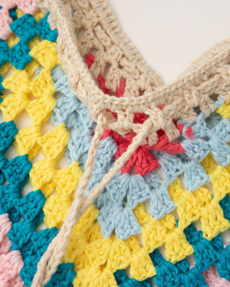Lacey Conjunto de Crochet Mujer – Bustier Ajustable y Shorts Coloridos Estilo Boho
