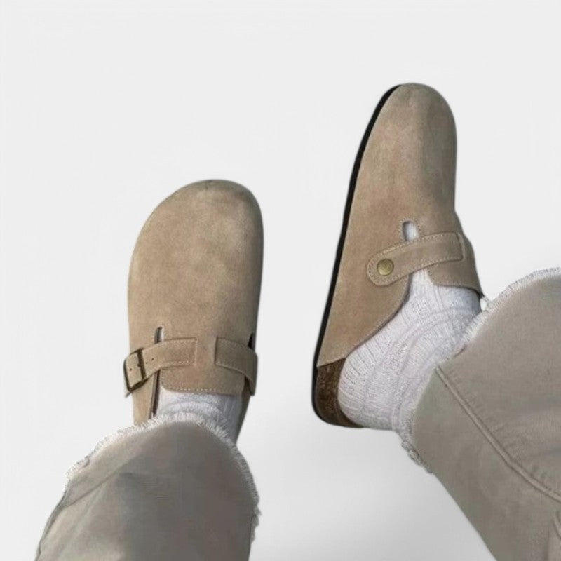 Marlowe Zuecos Mujer – Hebilla Ajustable, Diseño Slip-On y Comodidad Diaria