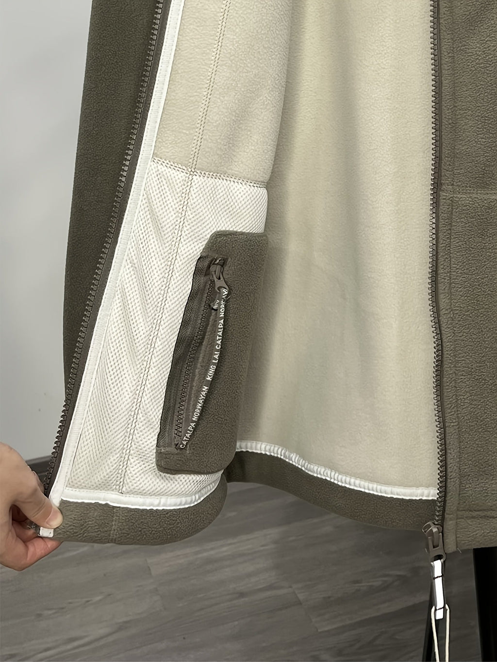 Chaqueta Leo para Hombre – Suave, Cálido y Cómodo